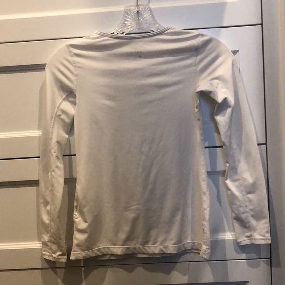 Nike Girls’ Long-Sleeve Top - Picture 4 of 4